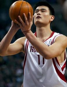 yao ming free throw percentage.